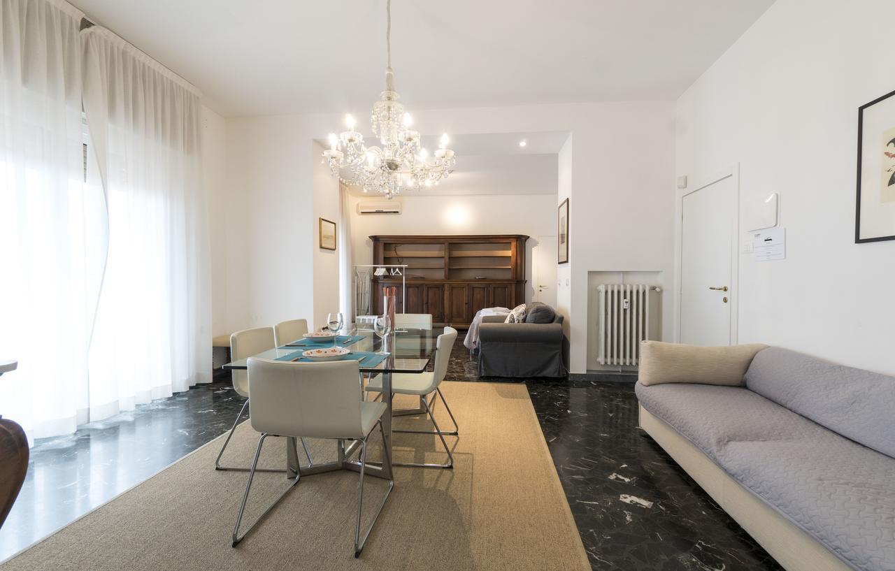 Residence Railway By Studio Vita Болонья Экстерьер фото